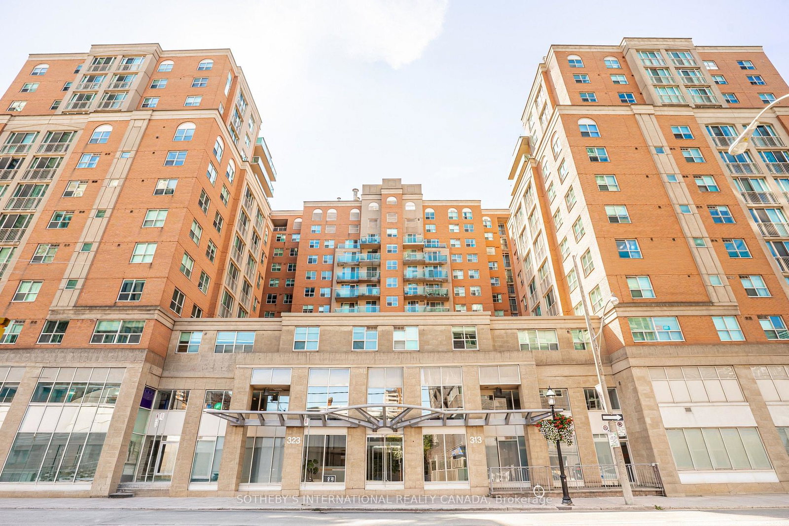 323-richmond-street-e-toronto-toronto-ontario-c13696884