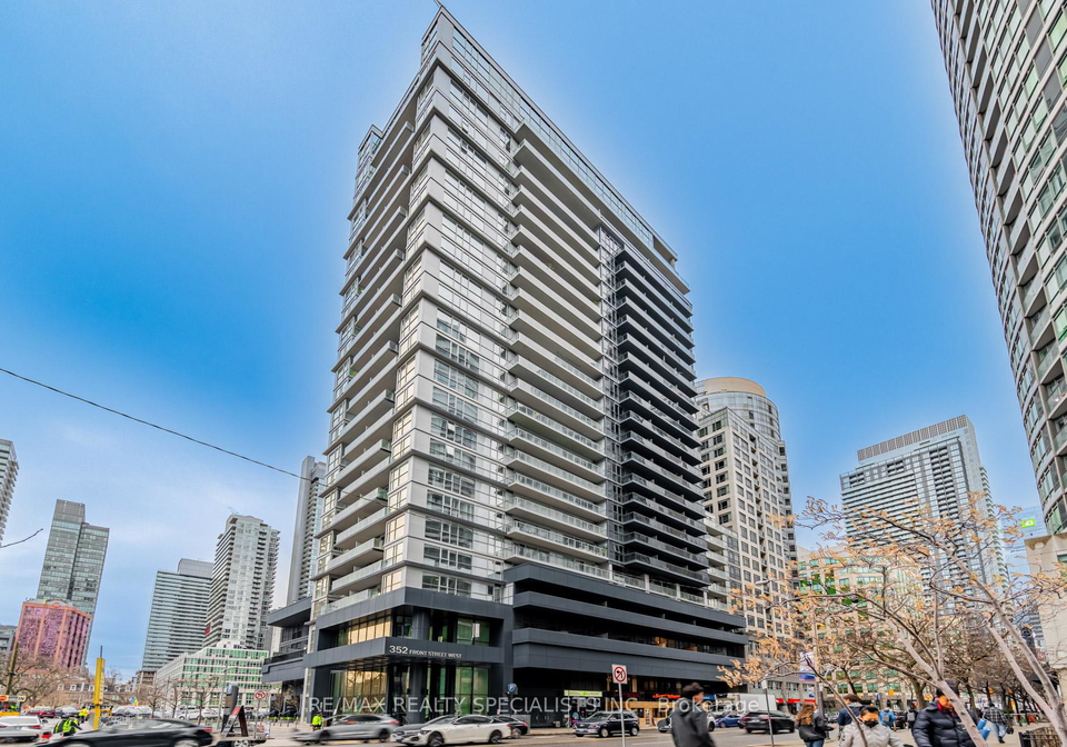 352-front-street-toronto-toronto-ontario-c13697112
