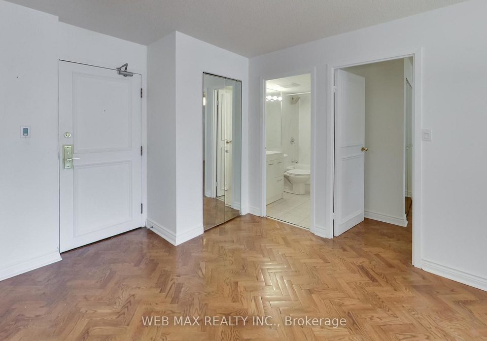 25-grenville-street-toronto-toronto-ontario-c13697228