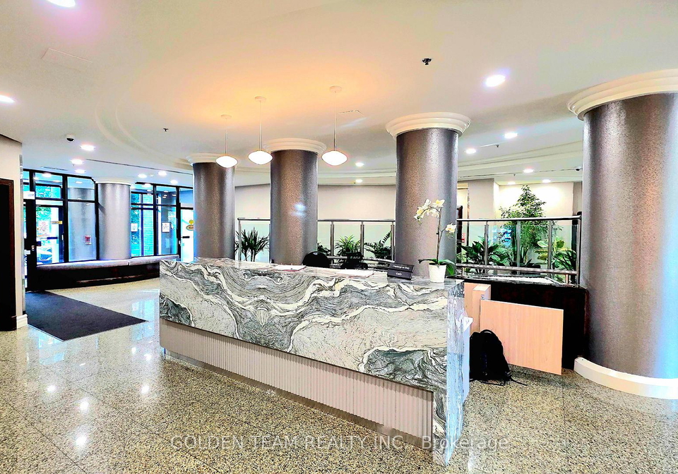 233-233-beecroft-road-toronto-toronto-ontario-c13697340