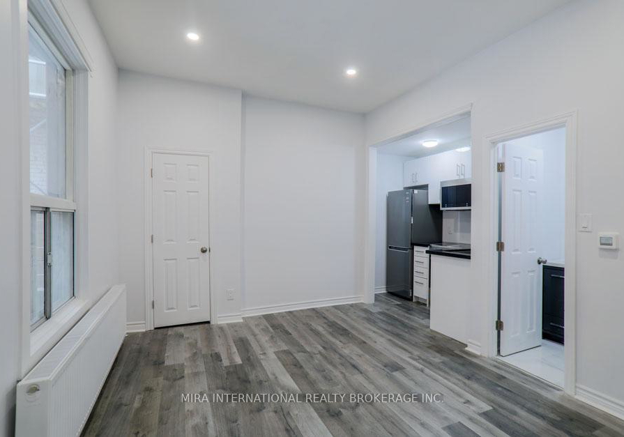 210-carlton-street-toronto-toronto-ontario-c13697390
