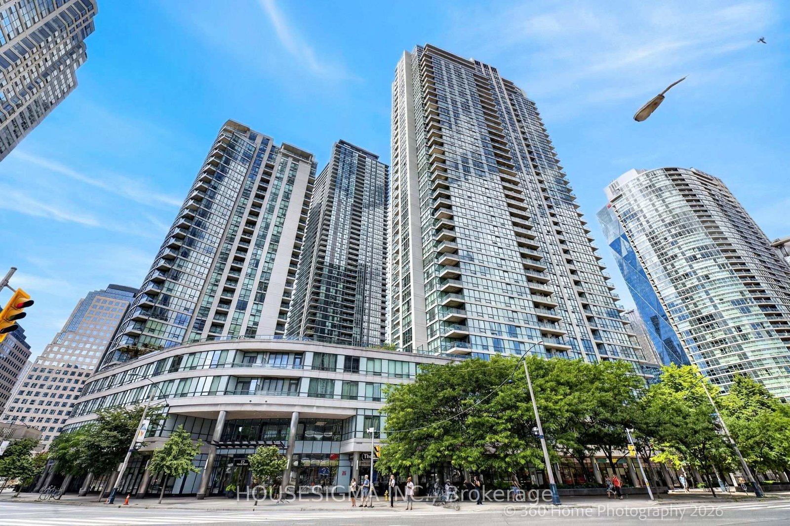12-yonge-street-toronto-toronto-ontario-c13697850