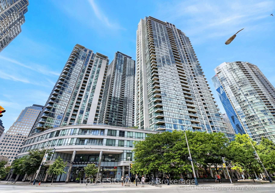 12-yonge-street-toronto-toronto-ontario-c13697850