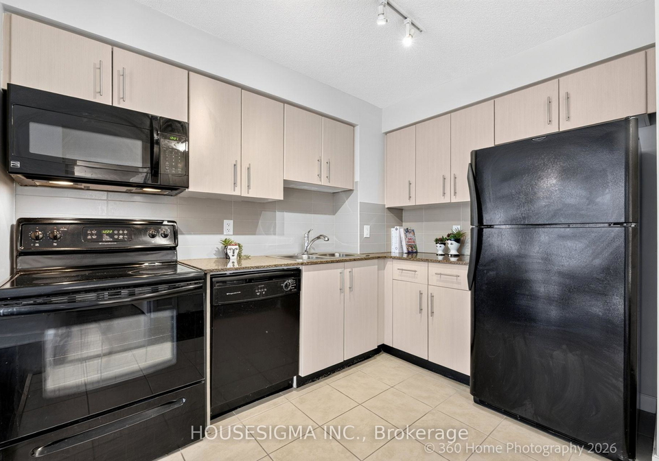 12-yonge-street-toronto-toronto-ontario-c13697850