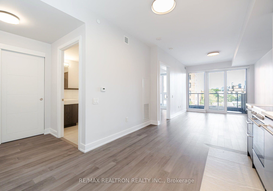 2525-bathurst-street-toronto-toronto-ontario-c13697880