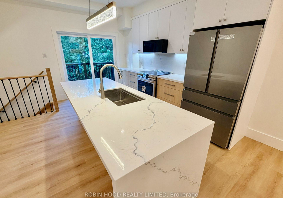 12-southwell-drive-toronto-north-york-ontario-c13698228