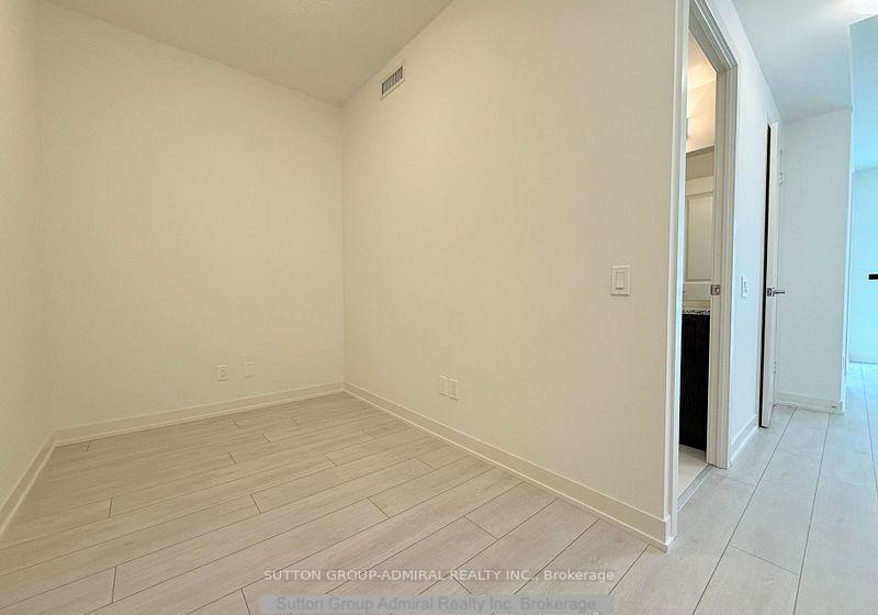 4955-yonge-street-toronto-north-york-ontario-c13698230