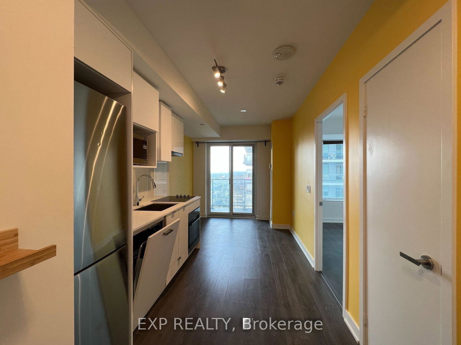 195-redpath-avenue-toronto-toronto-ontario-c13698646