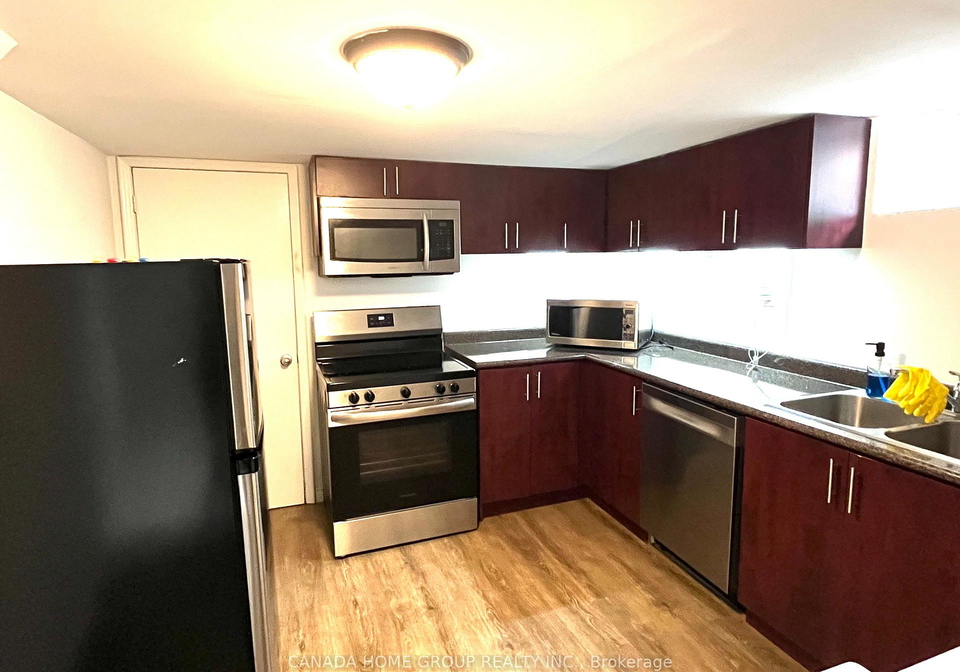178-waterloo-avenue-toronto-toronto-ontario-c13698754