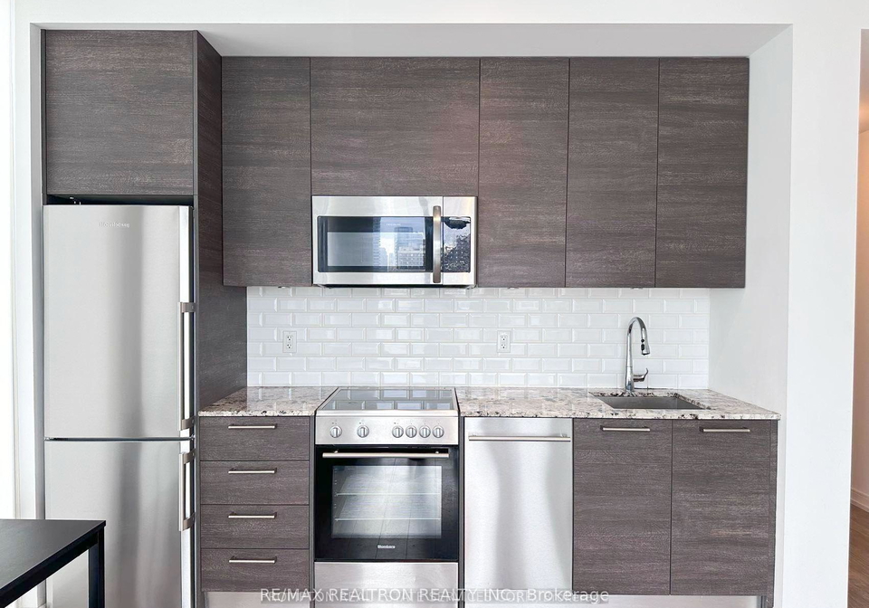 28-wellesley-street-e-toronto-toronto-ontario-c13698764