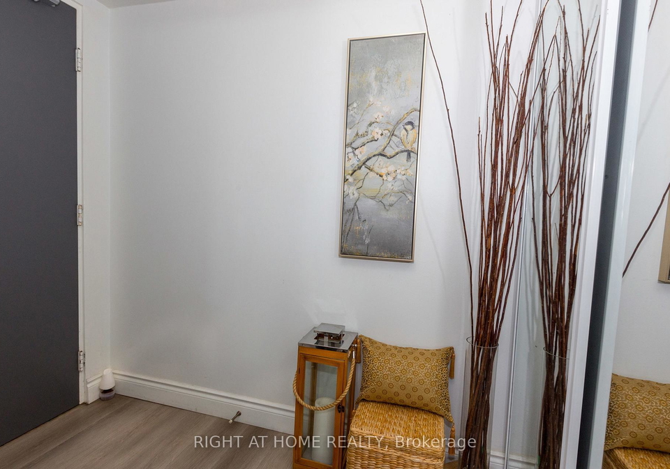 1881-jane-street-toronto-toronto-ontario-c13698768