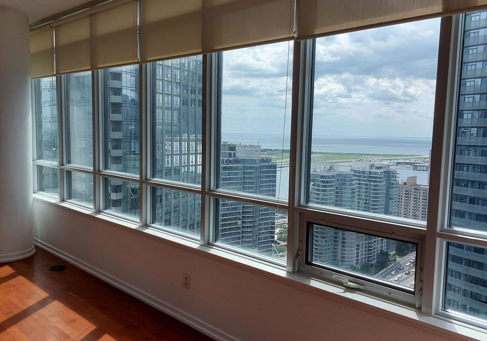 55-bremner-boulevard-toronto-toronto-ontario-c13698880