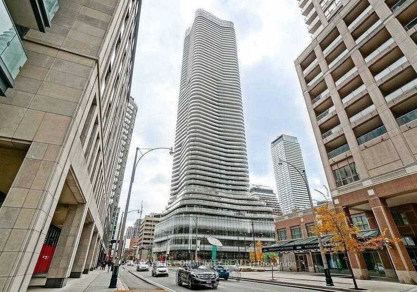 11-wellesley-street-w-toronto-toronto-ontario-c13698912