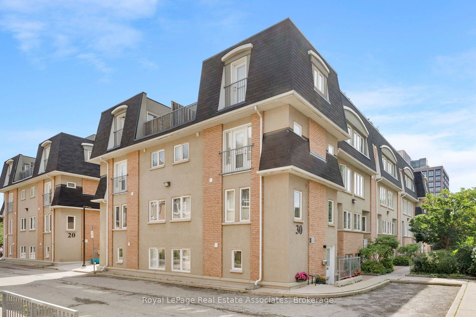 30-merchant-lane-toronto-toronto-ontario-c13698990