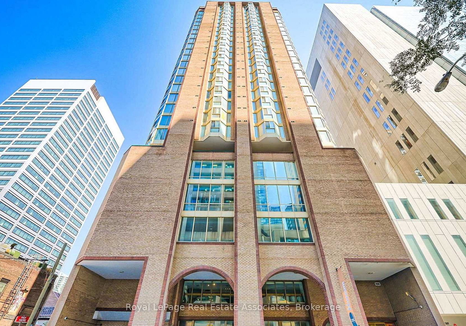 55-centre-avenue-toronto-toronto-ontario-c13699032