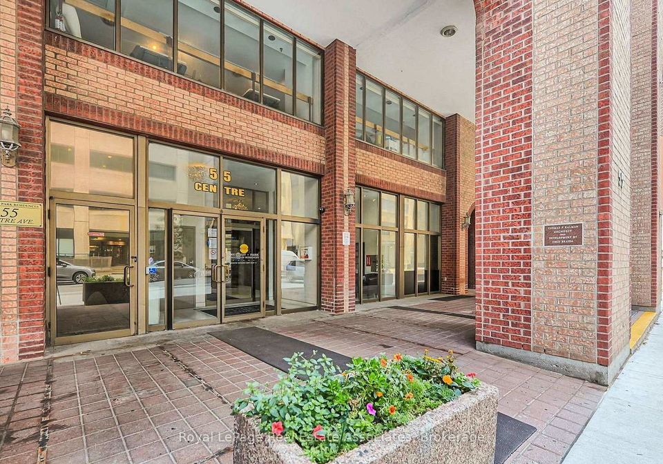 55-centre-avenue-toronto-toronto-ontario-c13699032