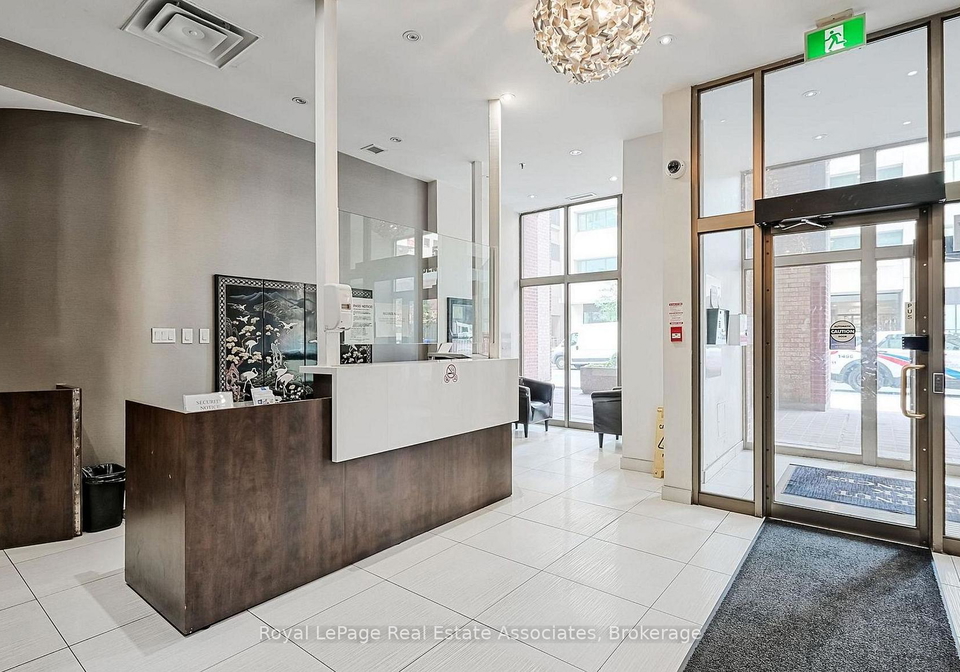 55-centre-avenue-toronto-toronto-ontario-c13699032