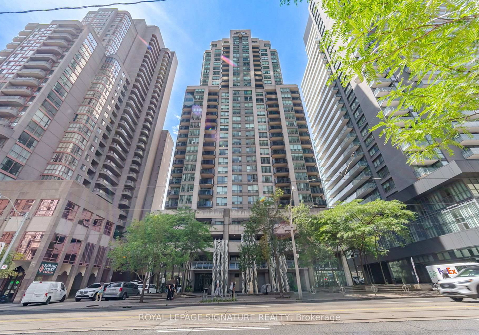 750-bay-street-toronto-toronto-ontario-c13699200