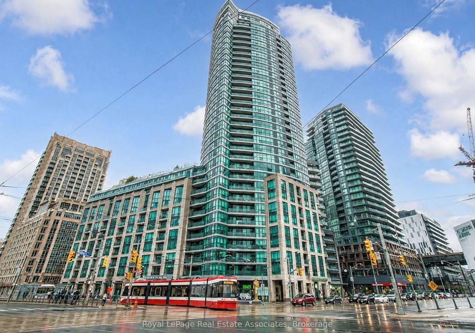 600-fleet-street-toronto-toronto-ontario-c13699208