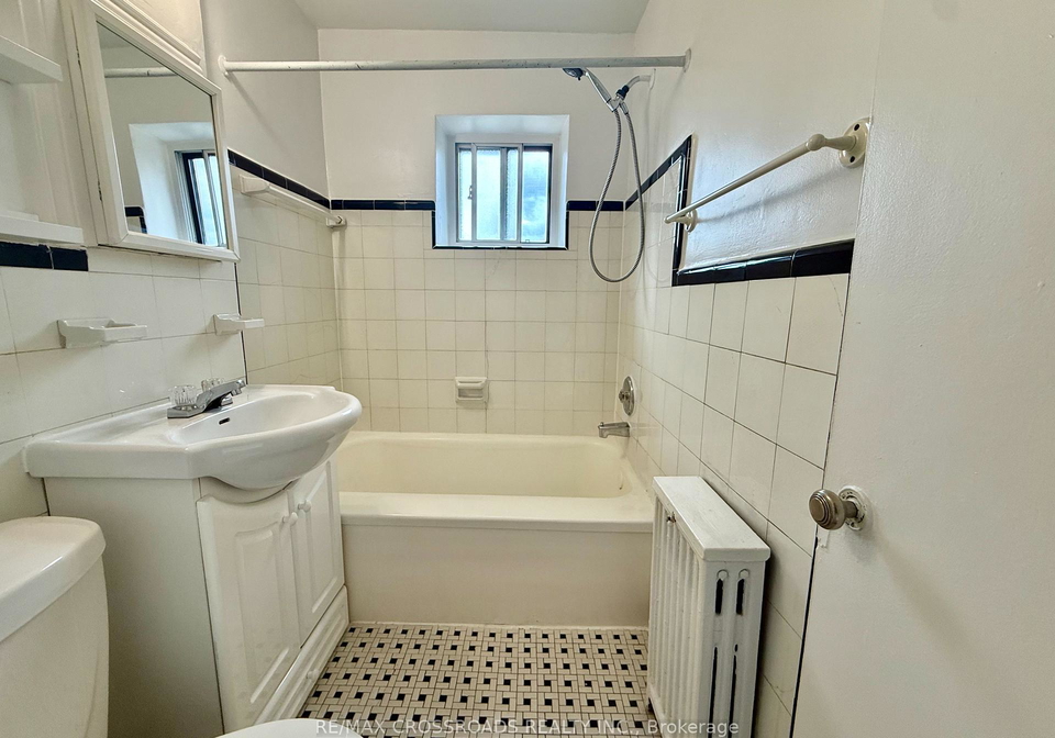 2770-yonge-street-toronto-toronto-ontario-c13699302