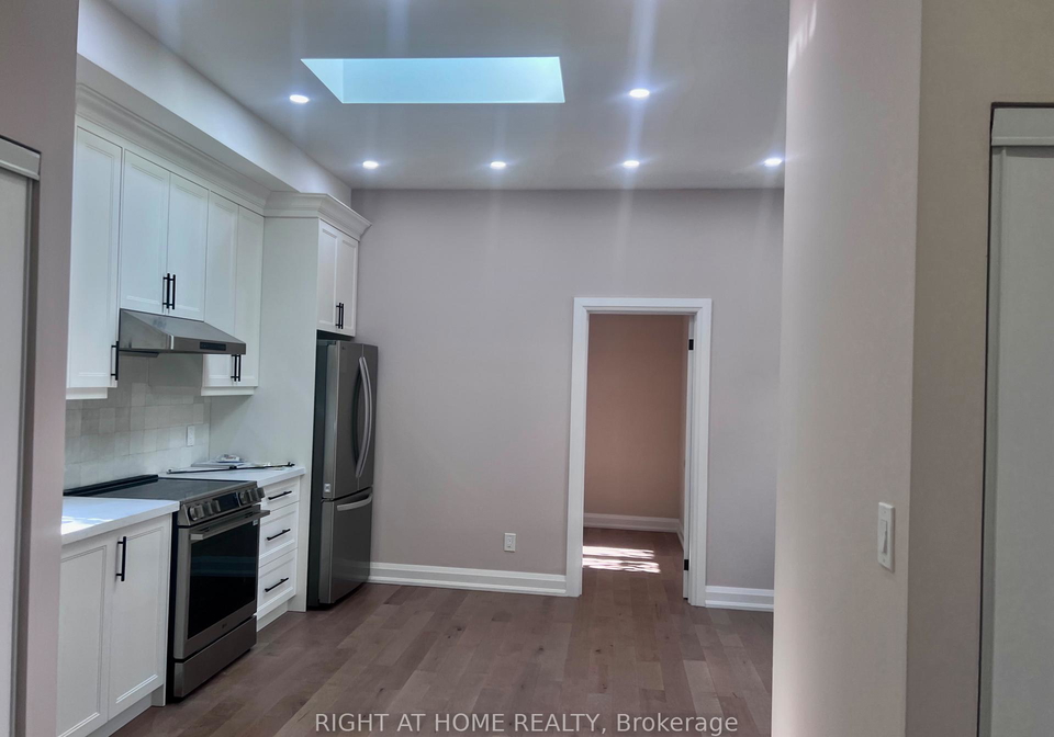 41-dromore-garden-suite-crescent-toronto-toronto-ontario-c13699354
