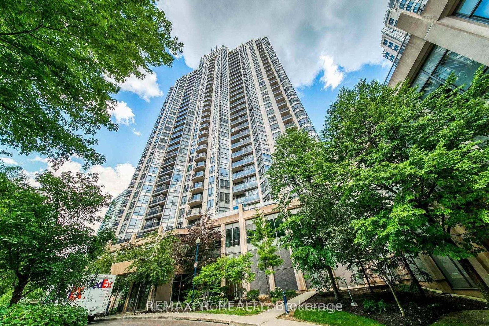 10-northtown-way-toronto-north-york-ontario-c13699434