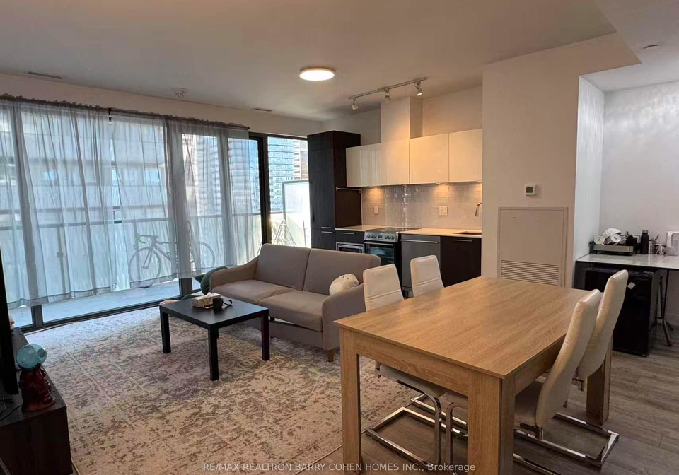 50-charles-street-e-toronto-toronto-ontario-c13699770