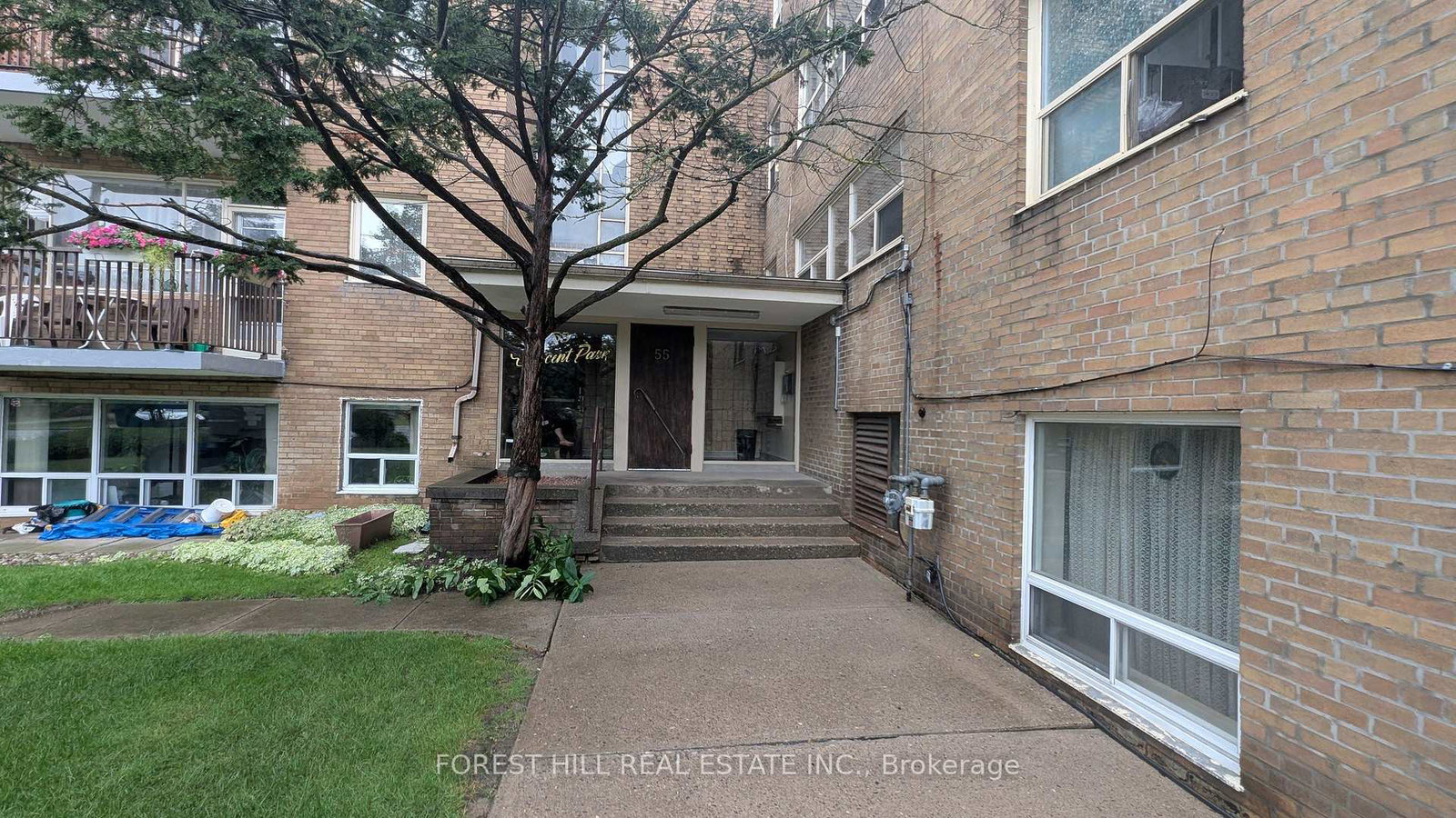 55-neptune-drive-toronto-toronto-ontario-c13699772