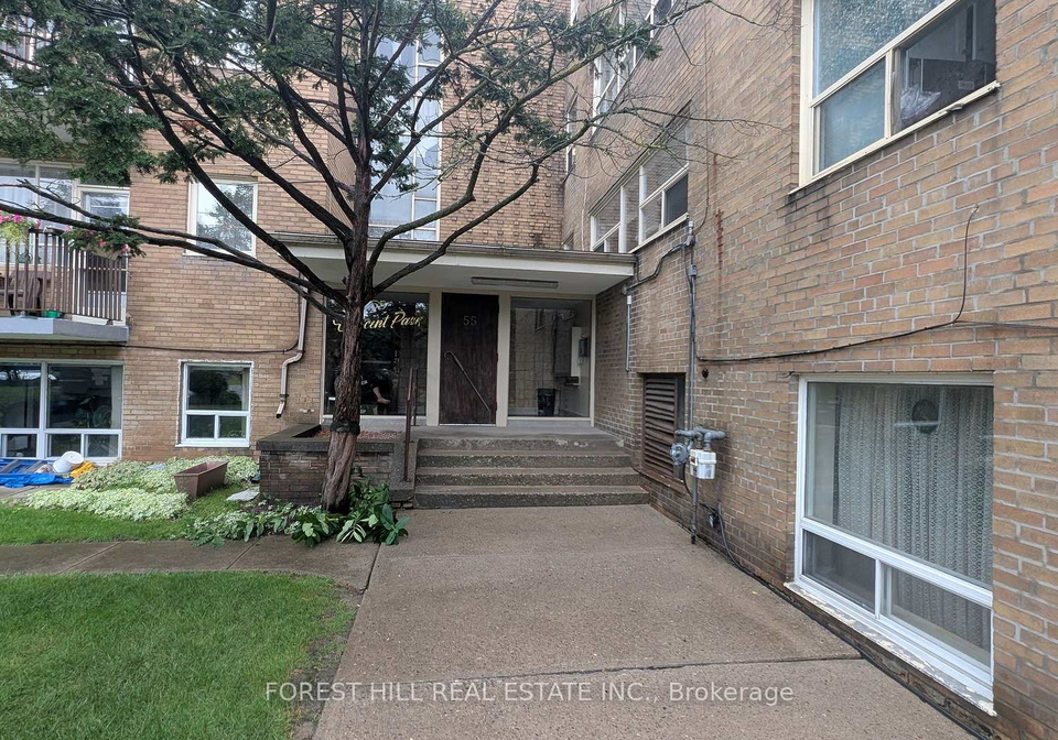 55-neptune-drive-toronto-toronto-ontario-c13699772