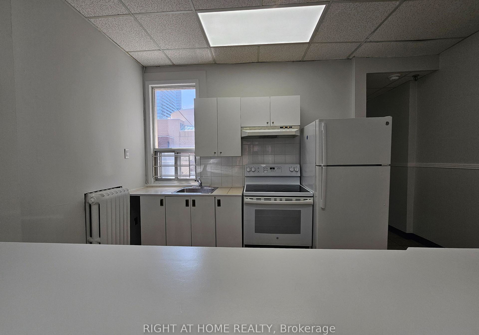 516-yonge-street-toronto-toronto-ontario-c13699780