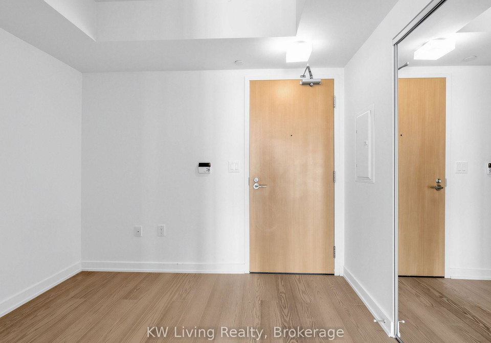 11-wellesley-street-toronto-toronto-ontario-c13699820