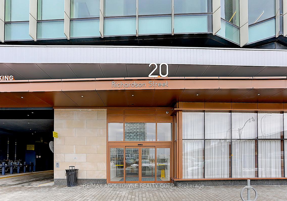 20-richardson-street-toronto-toronto-ontario-c13699872