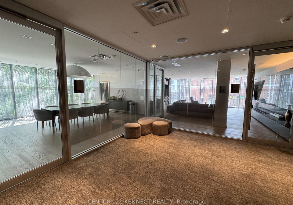 219-dundas-street-e-toronto-toronto-ontario-c13699956