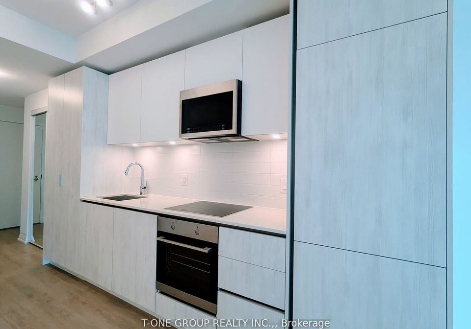 28-widmer-street-toronto-toronto-ontario-c13699998