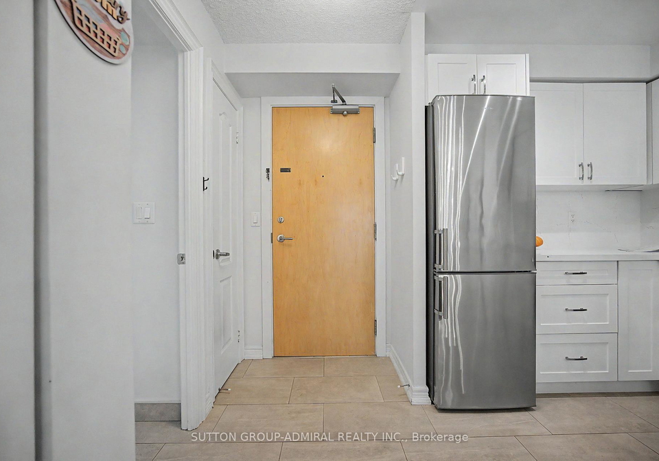212-eglinton-avenue-toronto-toronto-ontario-c13700078