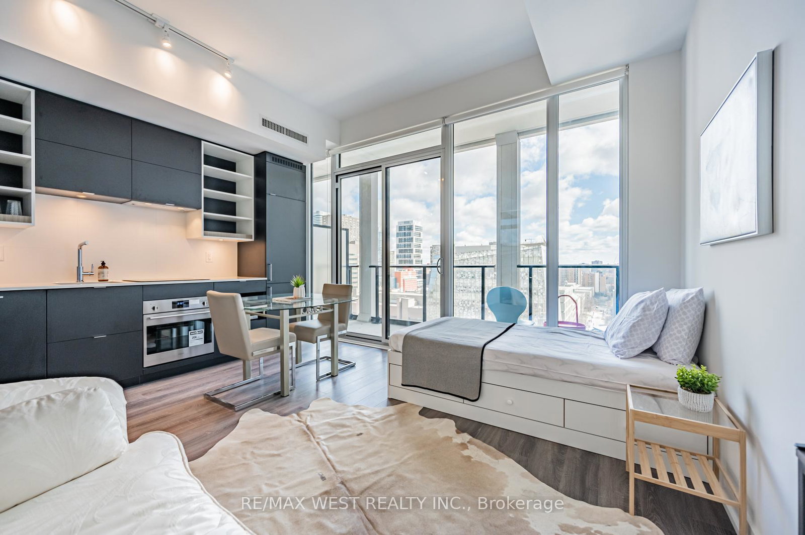 20-edward-street-toronto-toronto-ontario-c13700146