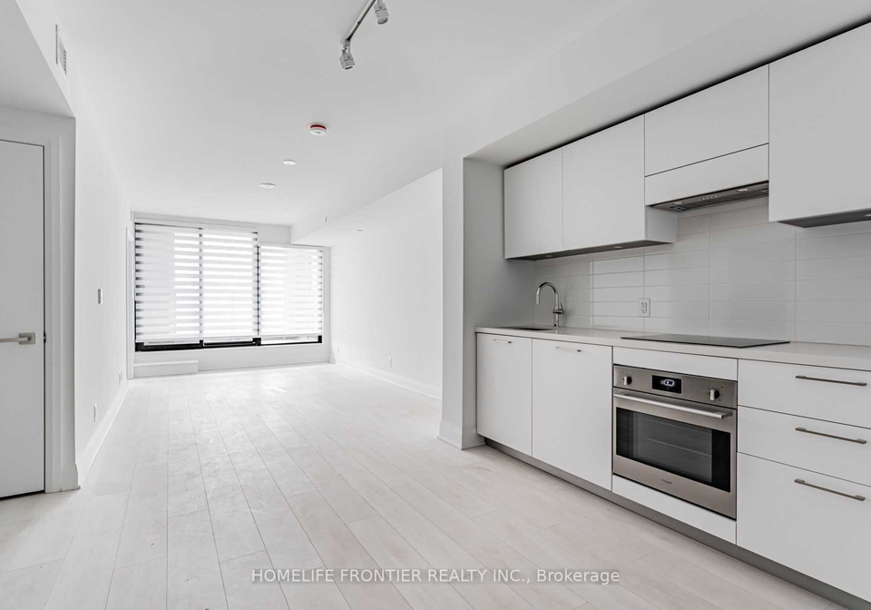 33-frederick-todd-way-toronto-east-york-ontario-c13700186