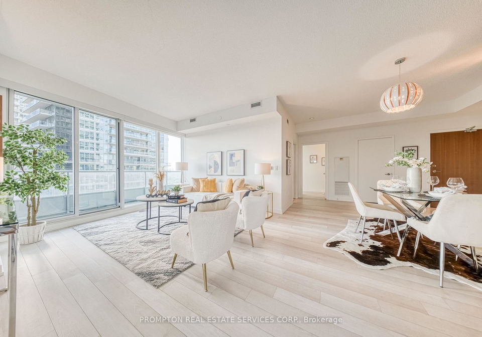 115-mcmahon-drive-toronto-north-york-ontario-c13700258