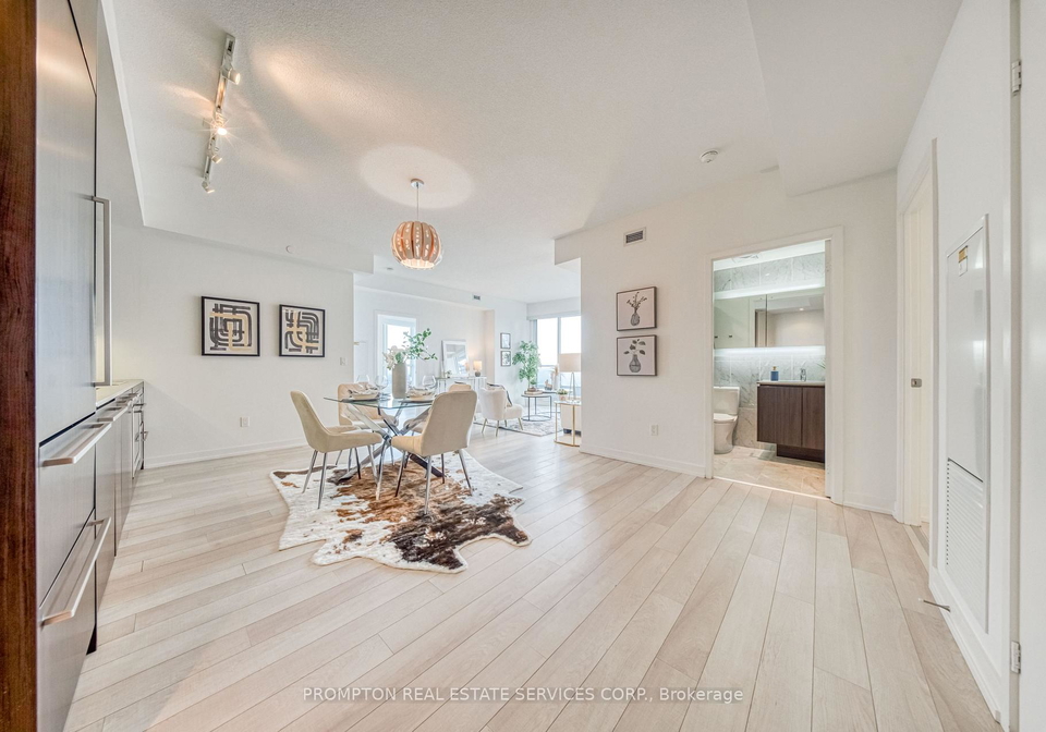 115-mcmahon-drive-toronto-north-york-ontario-c13700258