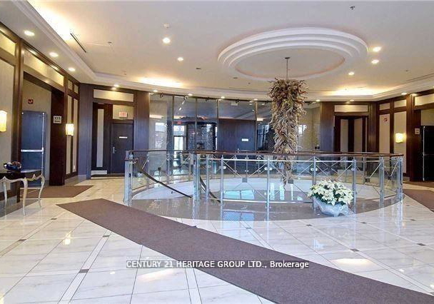 133-wynford-drive-toronto-north-york-ontario-c13700370