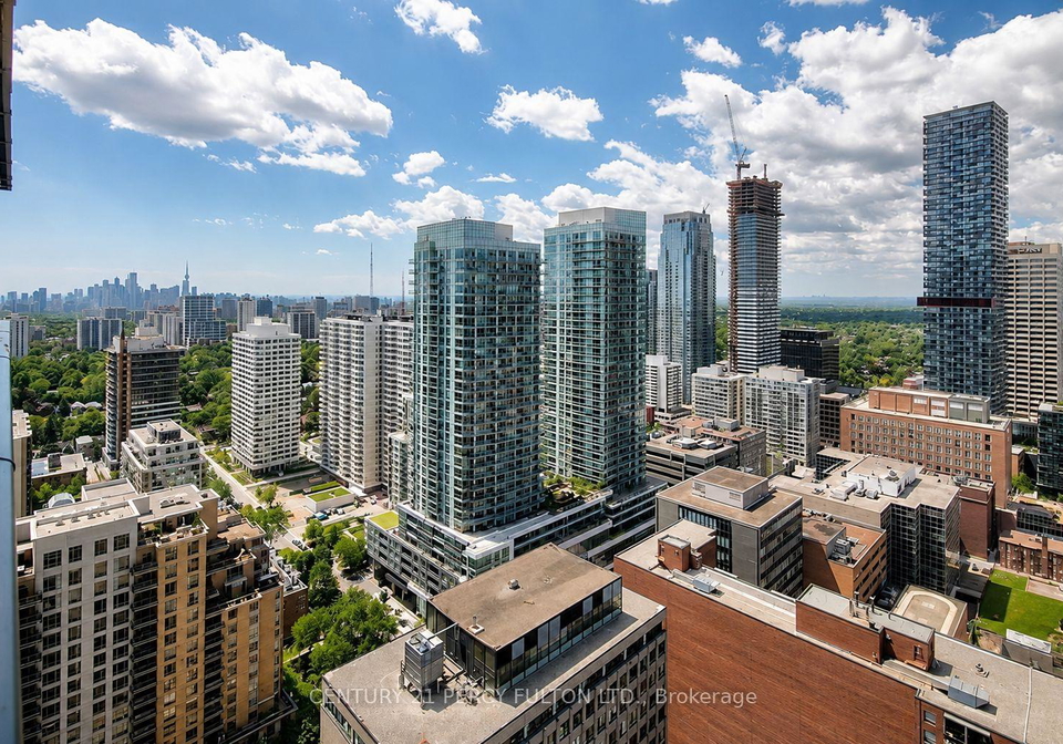 161-roehampton-avenue-toronto-toronto-ontario-c13700388