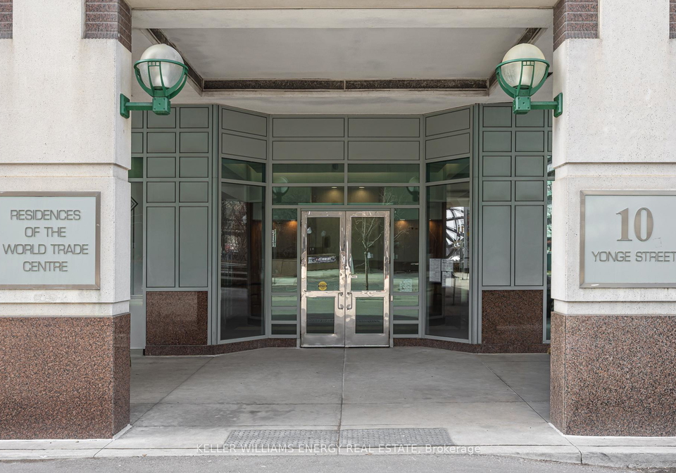 10-yonge-street-toronto-toronto-ontario-c13700396