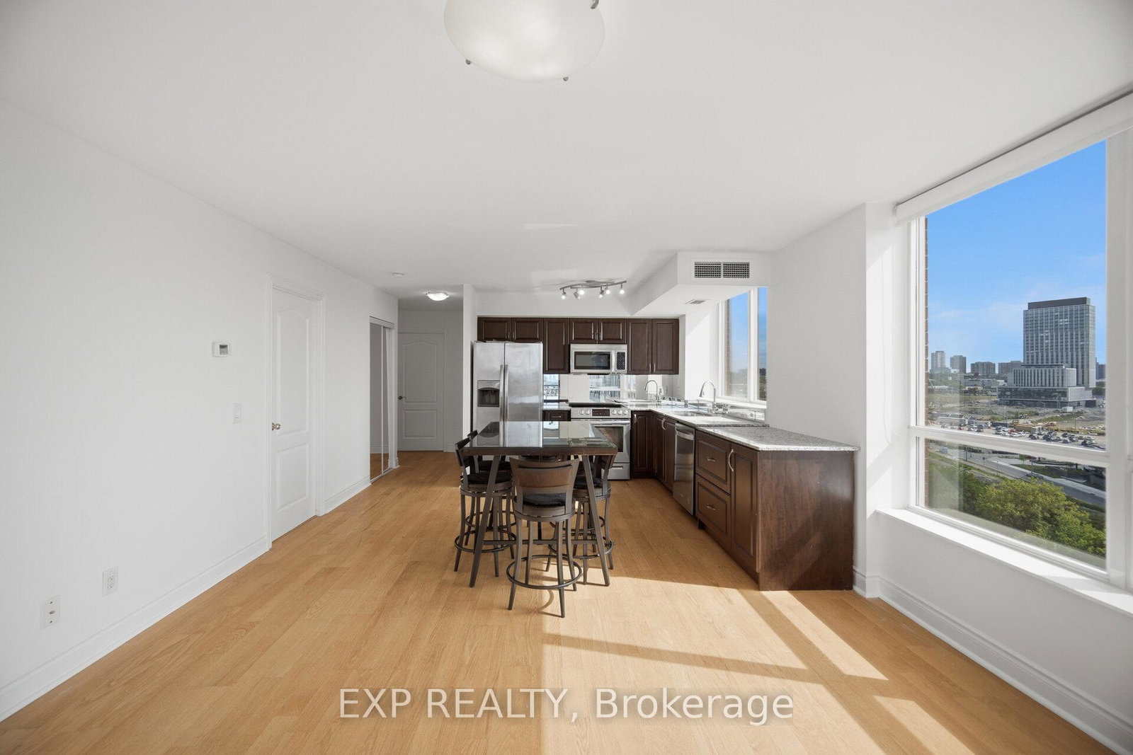 leslie-street-toronto-north-york-ontario-c13700594