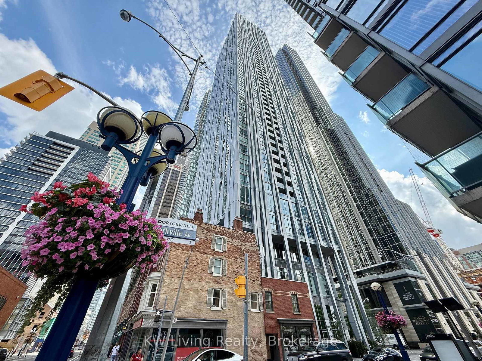 1-yorkville-avenue-toronto-toronto-ontario-c13700854