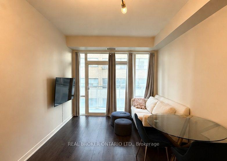 223-st-clair-avenue-w-toronto-toronto-ontario-c13701010