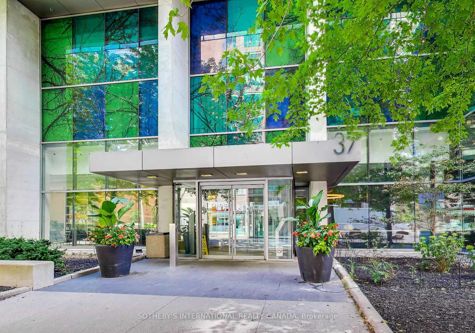 37-grosvenor-street-toronto-toronto-ontario-c13701156