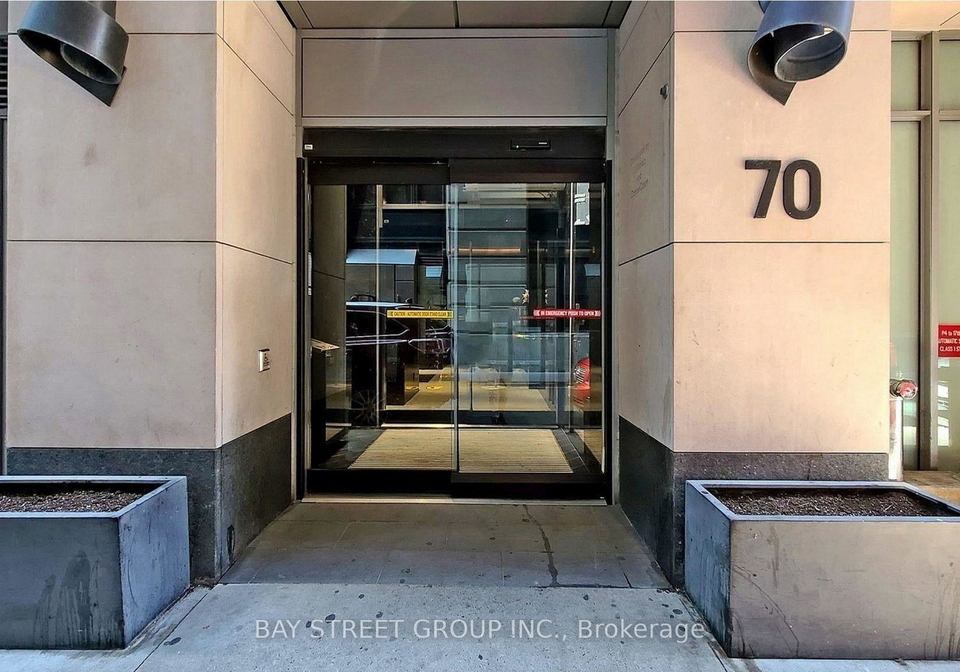 70-temperance-street-toronto-toronto-ontario-c13701314
