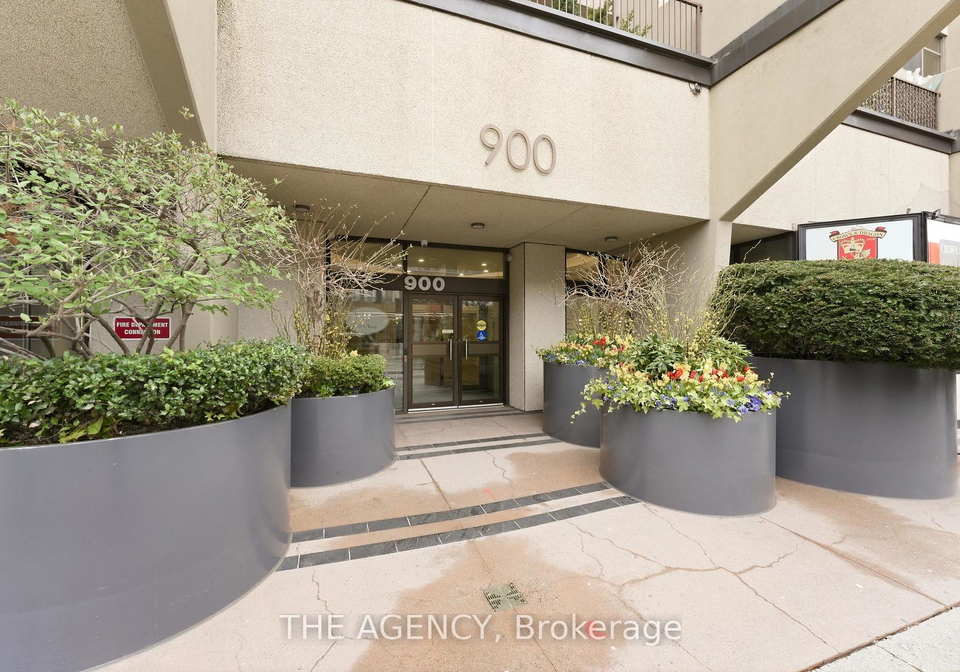 900-yonge-street-toronto-toronto-ontario-c13701844
