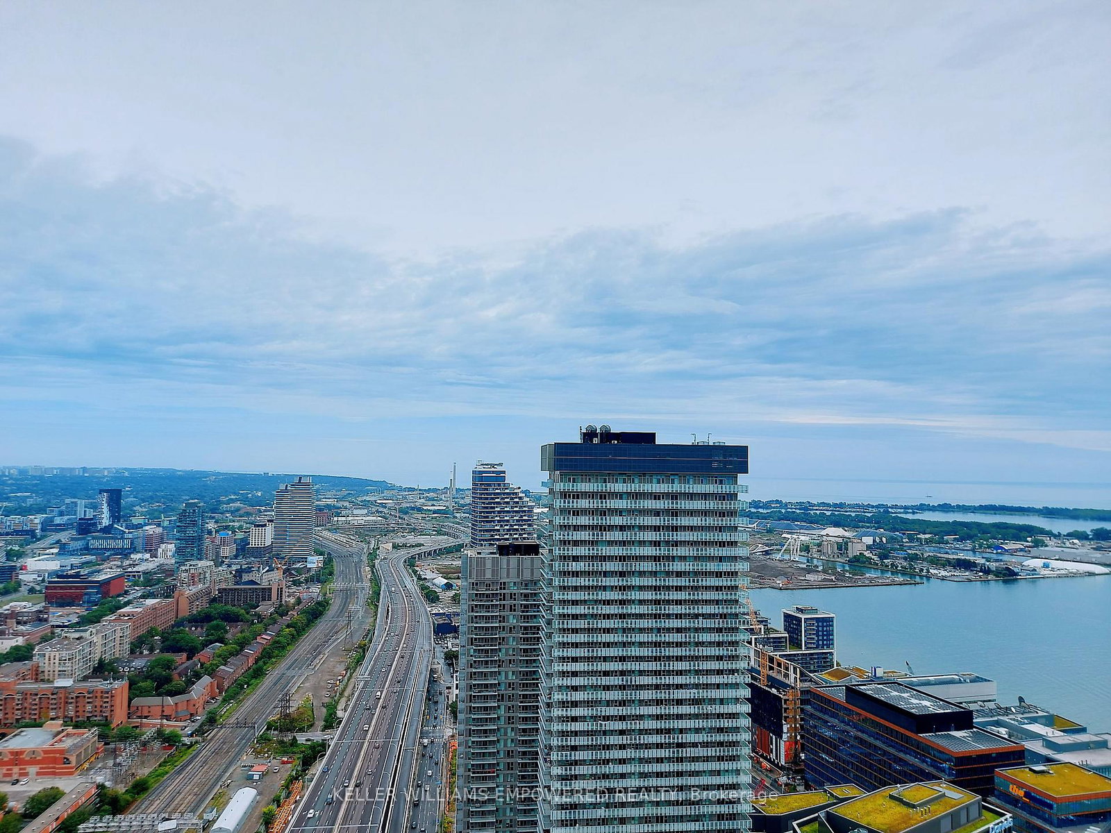 55-cooper-street-toronto-toronto-ontario-c13702084
