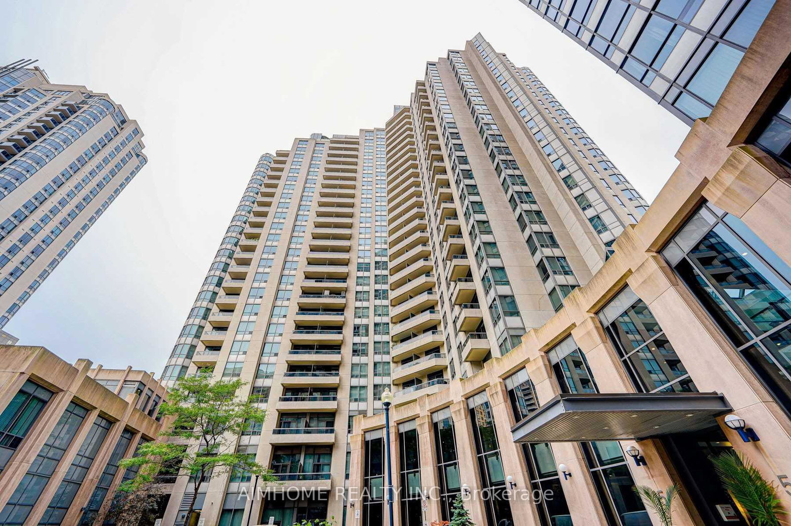 15-northtown-way-toronto-north-york-ontario-c13702148